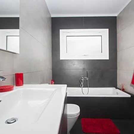 Puerto Del Carmen Sleeps 6 Pool Wifi