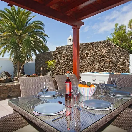 Puerto Del Carmen Sleeps 6 Pool Wifi Vila Puerto del Carmen (Lanzarote)