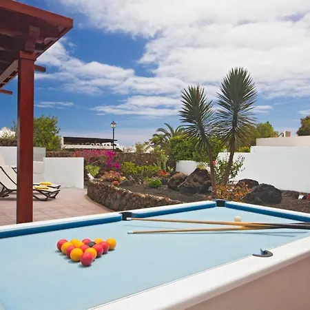 Vila Puerto Del Carmen Sleeps 6 Pool Wifi